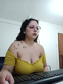 babyluna939 online show from 07-04-26, 04:46