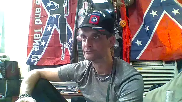 slinginbigD online show from 10-26-25, 10:04