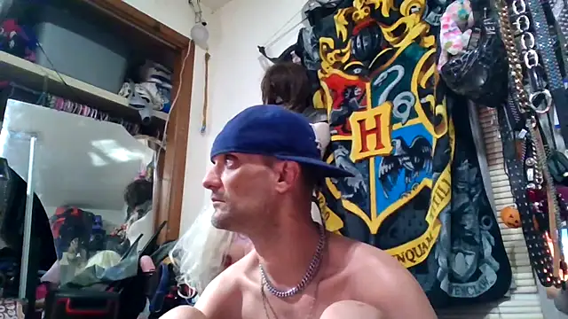 slinginbigD online show from 12-16-25, 02:27