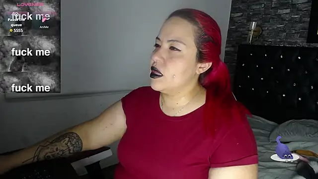 Bruja  Scarlata online show from 03-05-25, 06:12