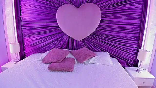 Snapshot of anastasia_jhons chatting on 07-16-26, 12:00 anastasia jhons online show from 07-16-26, 12:00
