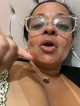 Snapshot of lomagata chatting on 07-19-26, 12:36 lomagata online show from 07-19-26, 12:36