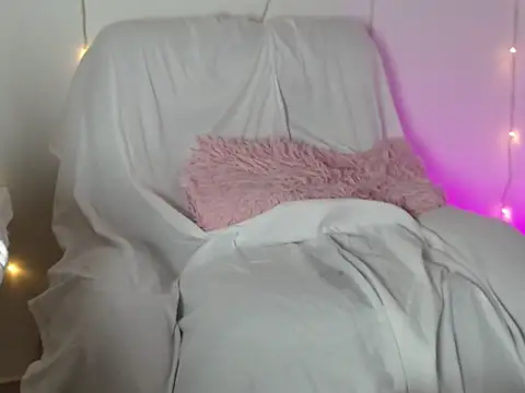 teffi smith25 online show from 11-08-25, 01:22