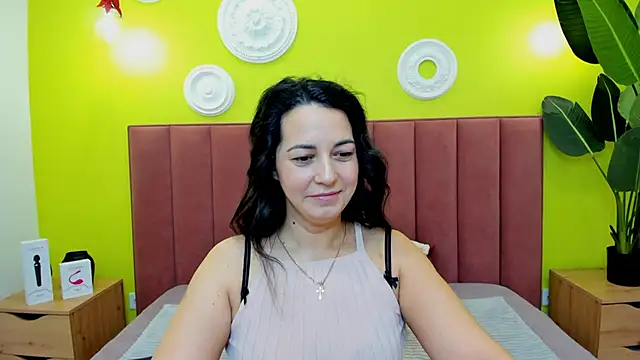 Linda Insatiable online show from 02-02-26, 01:37