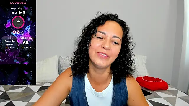 Linda Insatiable online show from 07-15-26, 02:06