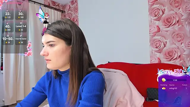 Snapshot of Laura_Leee chatting on 01-15-25, 09:45 Laura Leee online show from 01-15-25, 09:45