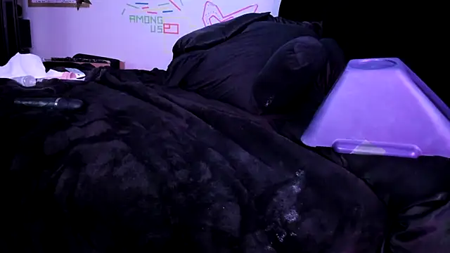 Midnightrose11 online show from 02-08-25, 09:24