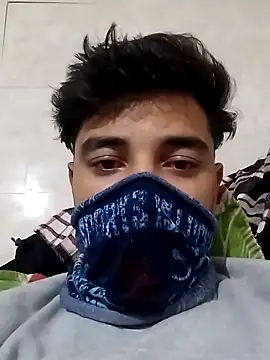Snapshot of Lover_boy_69_ chatting on 12-30-24, 04:08 Lover boy 69 online show from 12-30-24, 04:08