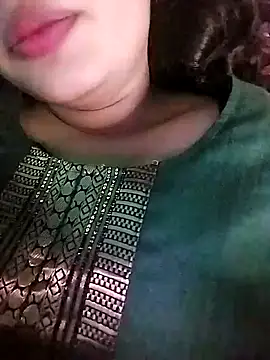 Snapshot of Miss-Siyaa chatting on 12-07-24, 06:48 Miss-Siyaa online show from 12-07-24, 06:48