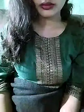 Snapshot of Miss-Siyaa chatting on 12-15-24, 10:07 Miss-Siyaa online show from 12-15-24, 10:07