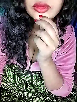 Snapshot of Miss-Siyaa chatting on 12-21-24, 07:06 Miss-Siyaa online show from 12-21-24, 07:06