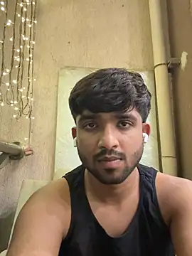 Snapshot of Jhonnn98 chatting on 08-05-26, 03:59 Jhonnn98 online show from 08-05-26, 03:59