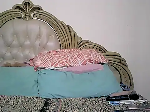 Bustyredx online show from 02-15-25, 03:17