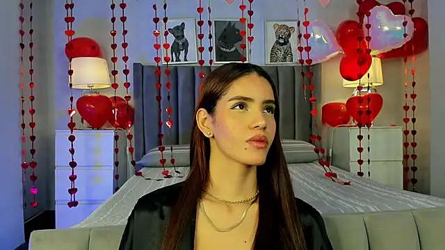 Madie  collins online show from 02-08-25, 03:10