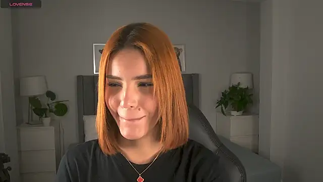 Madie  collins online show from 04-15-26, 11:50