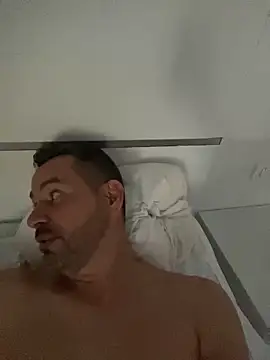 Snapshot of party2025 chatting on 01-18-25, 06:21 party2025 online show from 01-18-25, 06:21