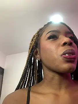 Snapshot of clhoe_miller1 chatting on 12-16-24, 10:34 clhoe miller1 online show from 12-16-24, 10:34