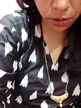 Urmila bhabhii online show from 02-08-25, 04:36