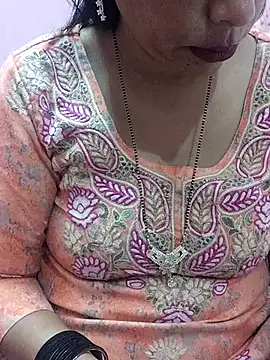 Urmila bhabhii online show from 03-04-25, 03:44