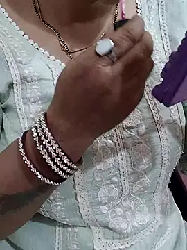 Urmila bhabhii online show from 03-25-26, 04:07