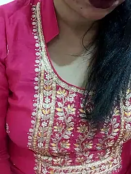 Snapshot of Urmila_bhabhii chatting on 05-12-26, 03:14 Urmila bhabhii online show from 05-12-26, 03:14