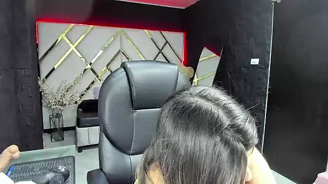 NahomiConnor  online show from 03-27-26, 08:37