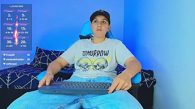 aron wi online show from 01-10-25, 01:10