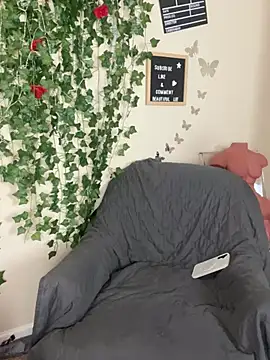 butterflybootyy online show from 02-07-25, 05:20