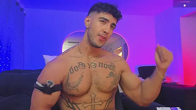 Snapshot of JACOB_MARTINS chatting on 02-28-25, 04:10 JACOB MARTINS online show from 02-28-25, 04:10