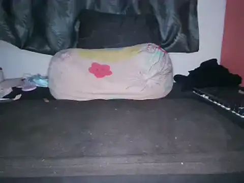 Elizabeth68 online show from 03-11-25, 11:04