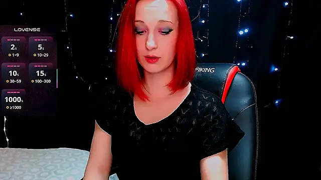 AgathaNoxe online show from 02-25-25, 08:51