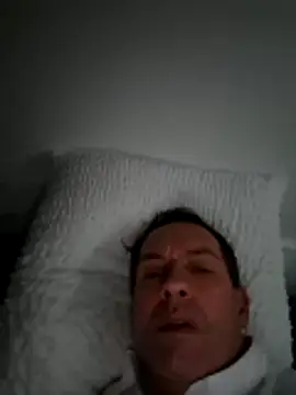 Snapshot of bagoulo chatting on 12-03-25, 02:04 bagoulo online show from 12-03-25, 02:04