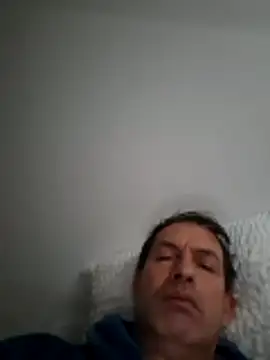 Snapshot of bagoulo chatting on 12-20-25, 10:22 bagoulo online show from 12-20-25, 10:22