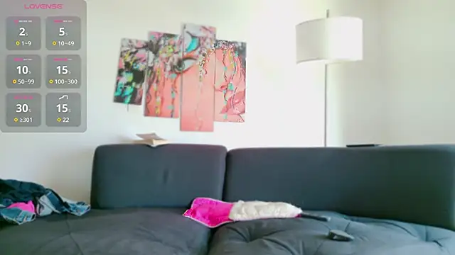 Snapshot of Lizzymontanaa chatting on 02-28-25, 06:41 Lizzymontanaa online show from 02-28-25, 06:41