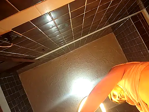 Snapshot of Lizzymontanaa chatting on 03-20-25, 03:02 Lizzymontanaa online show from 03-20-25, 03:02