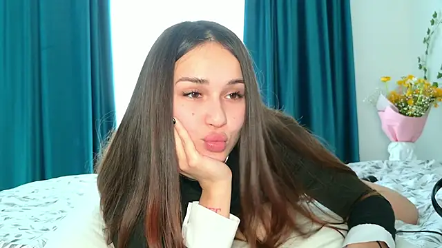 Snapshot of Brenda_M00n chatting on 03-14-25, 10:39 Brenda M00n online show from 03-14-25, 10:39