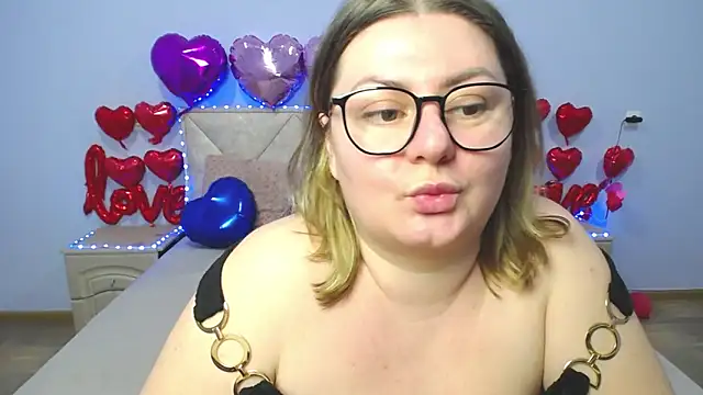 ZannaDreil online show from 02-22-25, 10:09