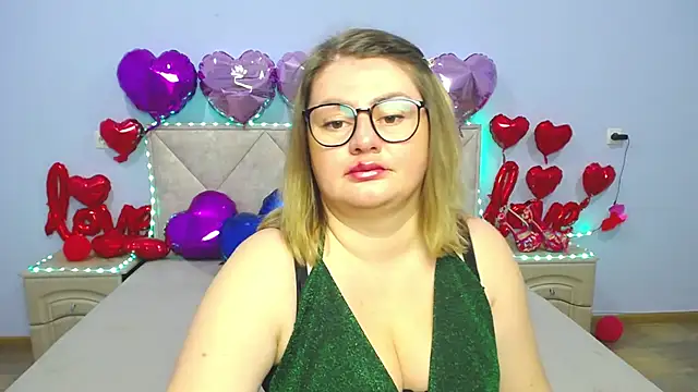 ZannaDreil online show from 02-26-25, 07:05