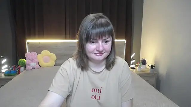 ZannaDreil online show from 10-12-25, 06:29