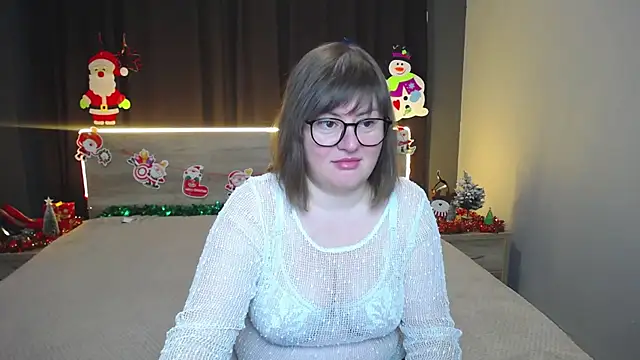 ZannaDreil online show from 12-20-25, 07:10