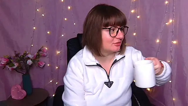 ZannaDreil online show from 03-09-26, 07:07