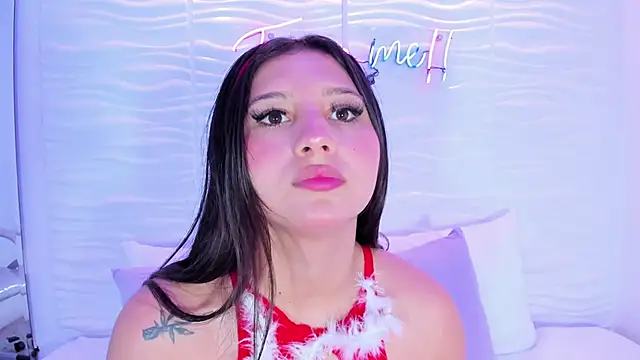 AvyMilton online show from 12-28-24, 11:41