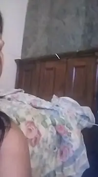 SINUECASTILLO online show from 12-17-24, 10:55