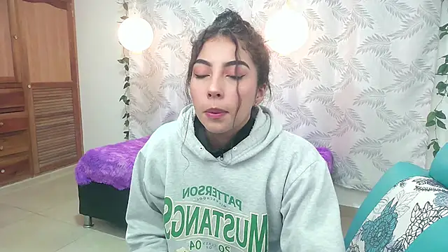 Mya paris online show from 12-04-24, 02:53