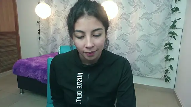 Mya paris online show from 01-10-25, 10:36