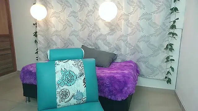 Mya paris online show from 01-22-25, 03:52