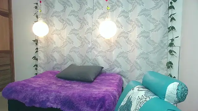 Mya paris online show from 02-08-25, 05:51