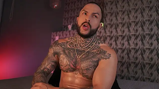 Snapshot of mariano_costa chatting on 02-21-25, 02:06 mariano costa online show from 02-21-25, 02:06