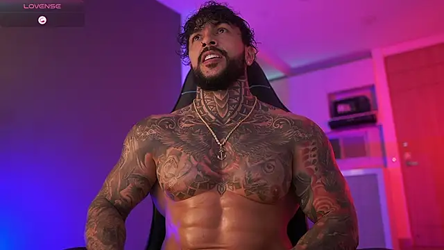 Snapshot of mariano_costa chatting on 10-06-25, 02:53 mariano costa online show from 10-06-25, 02:53