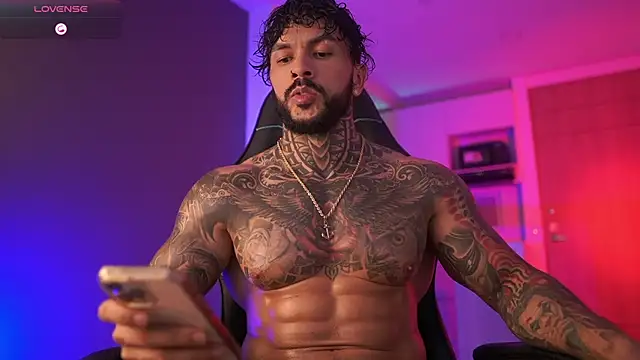 Snapshot of mariano_costa chatting on 10-30-25, 05:09 mariano costa online show from 10-30-25, 05:09